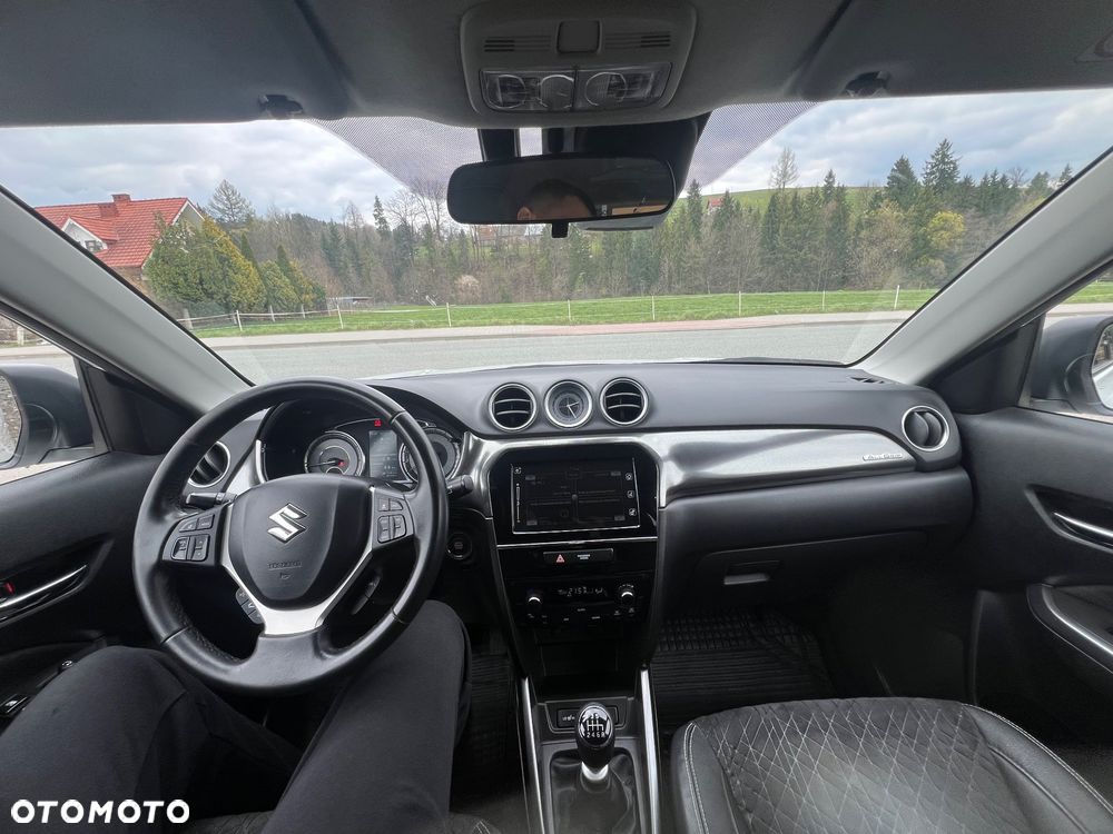 Suzuki Vitara 1.4 Boosterjet Hybrid Allgrip Comfort - 12