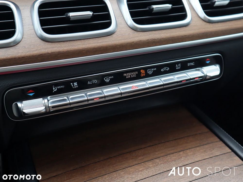 Mercedes-Benz GLE 450 4Matic 9G-TRONIC AMG Line - 38