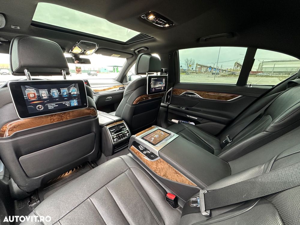 BMW Seria 7 730d xDrive - 1