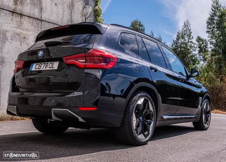 BMW iX3 Impressive - 9