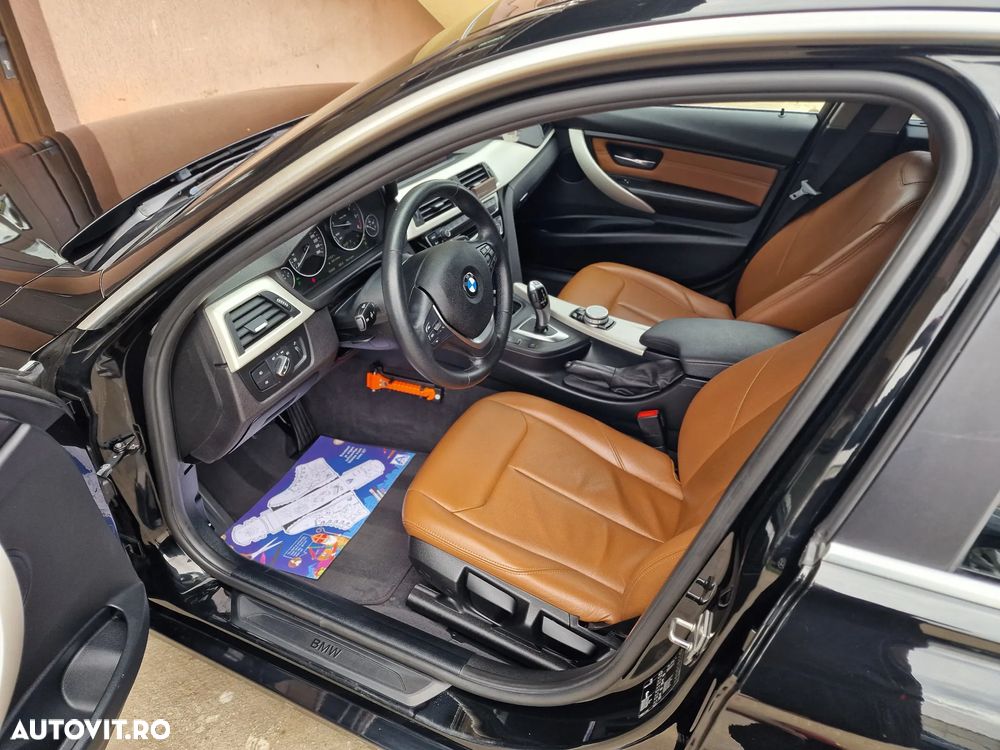 BMW Seria 3 320d Aut. Efficient Dynamics Edition Blue Perf. Luxury Line - 12