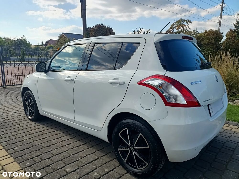 Suzuki Swift - 6