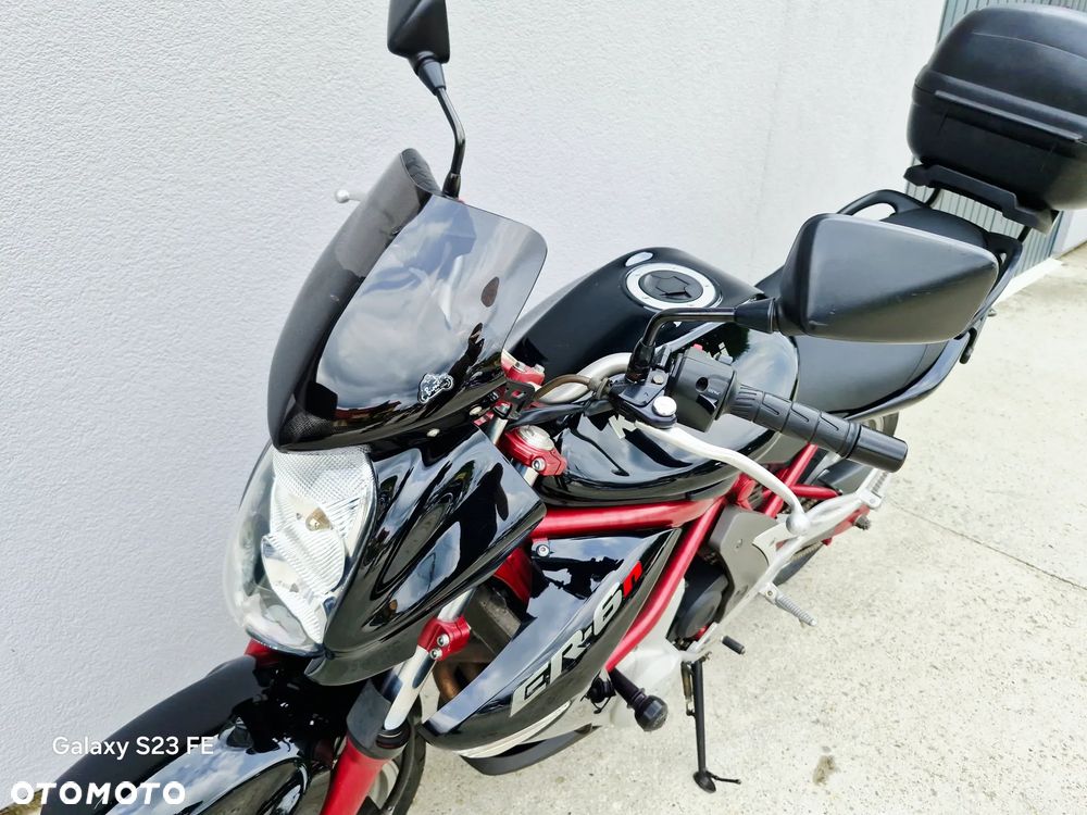 Kawasaki ER - 10