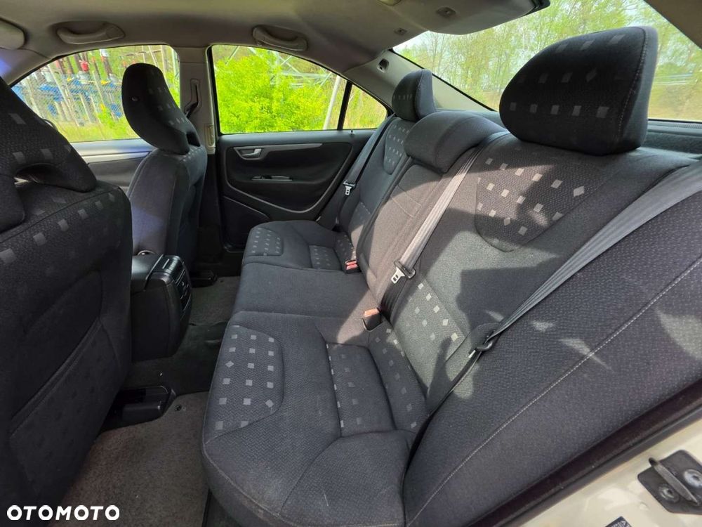 Volvo S60 - 28