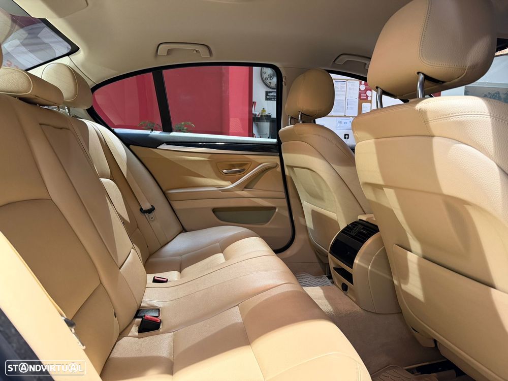 BMW 535 d Line Luxury Auto - 11