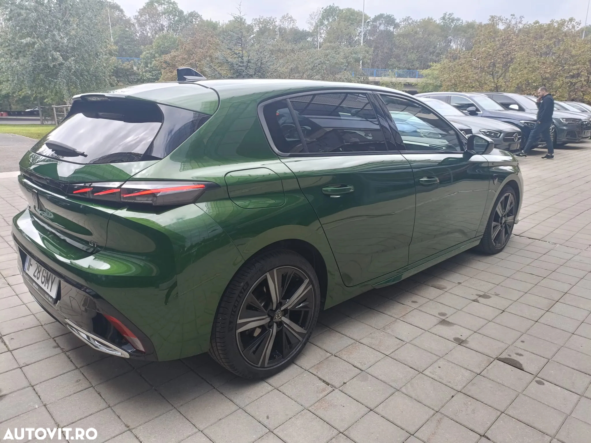 Peugeot 308 1.5L BlueHDI 130 S&S EAT8 GT - 4