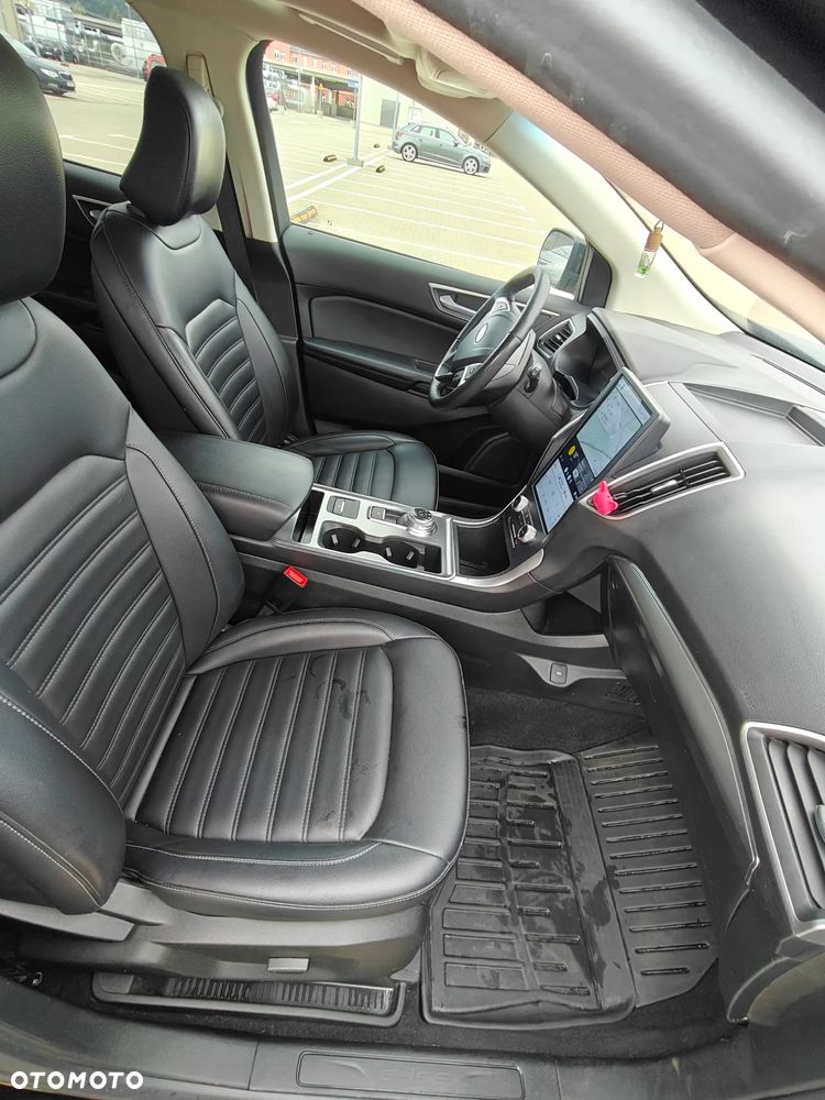 Ford Edge - 19