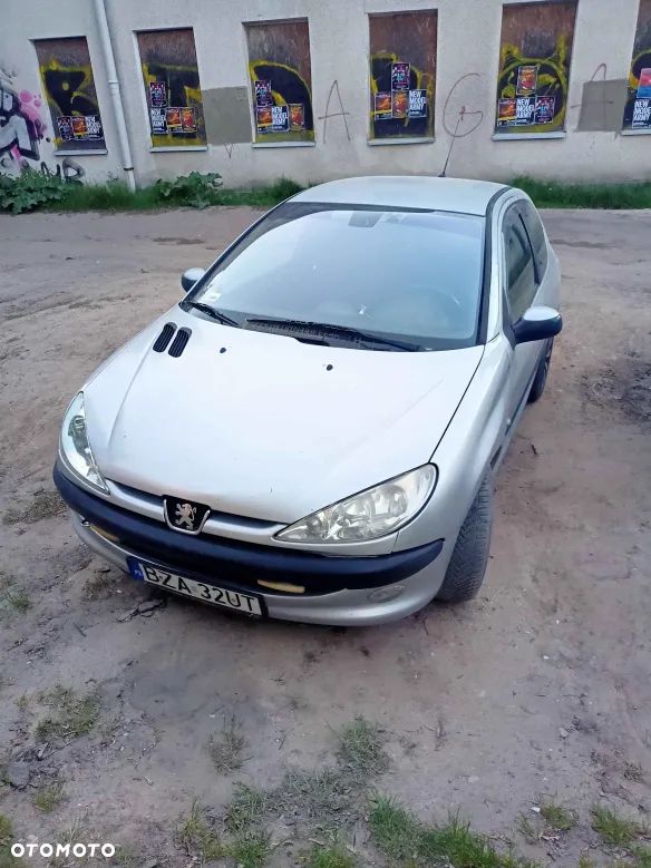 Peugeot 206 - 3
