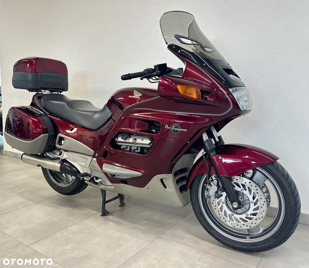 Honda ST - 5