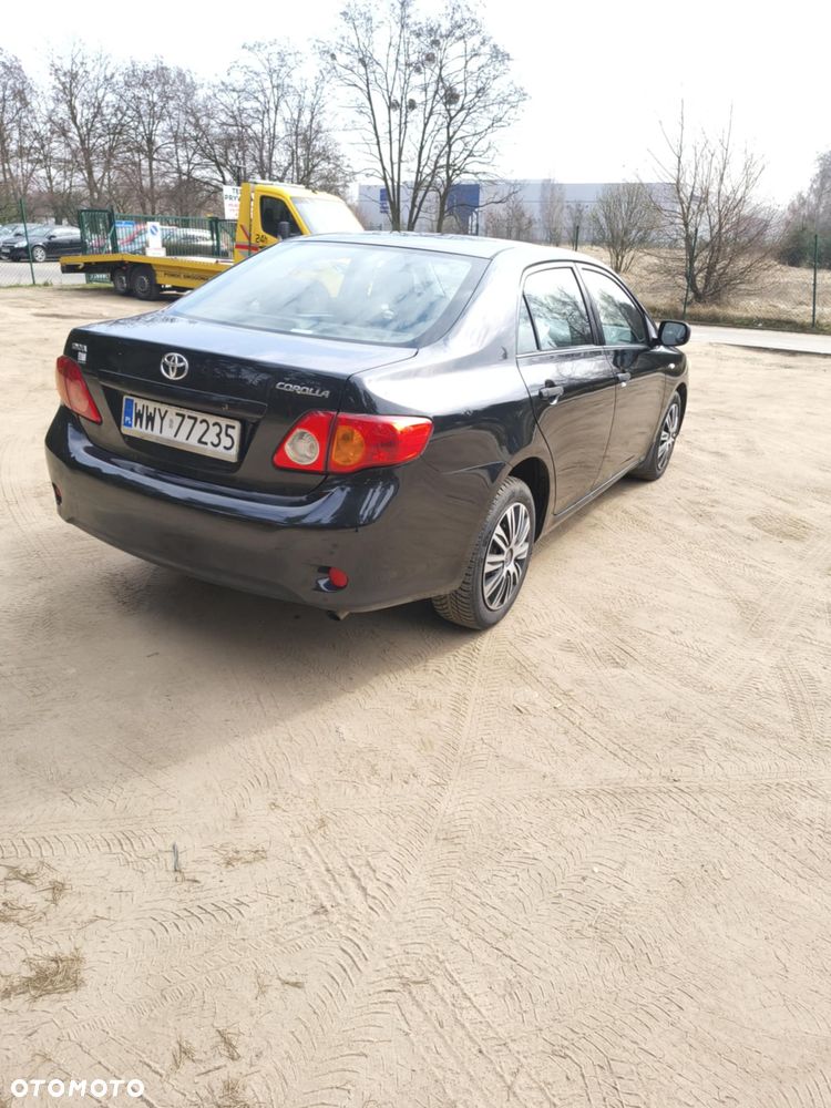 Toyota Corolla 1.6 Terra - 10