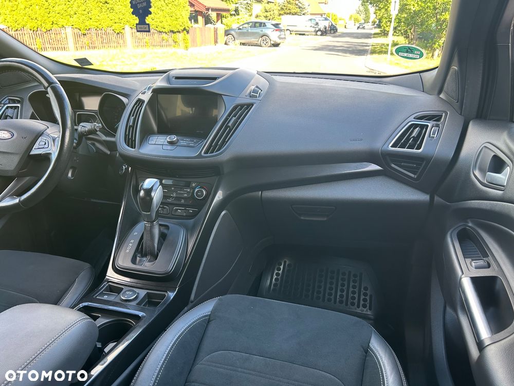 Ford Kuga 2.0 TDCi AWD ST-Line Black - 18