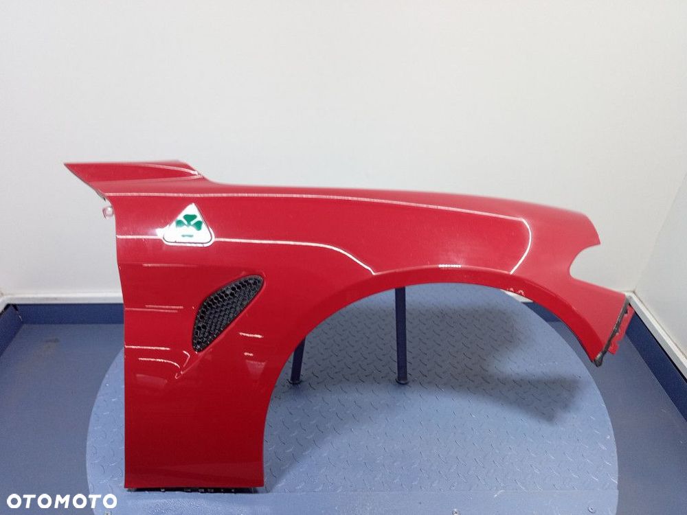ALFA ROMEO GIULIA QUADRIFOGLlO QV BŁOTNIK PRZÓD PRAWY PRZEDNI 414 - 1
