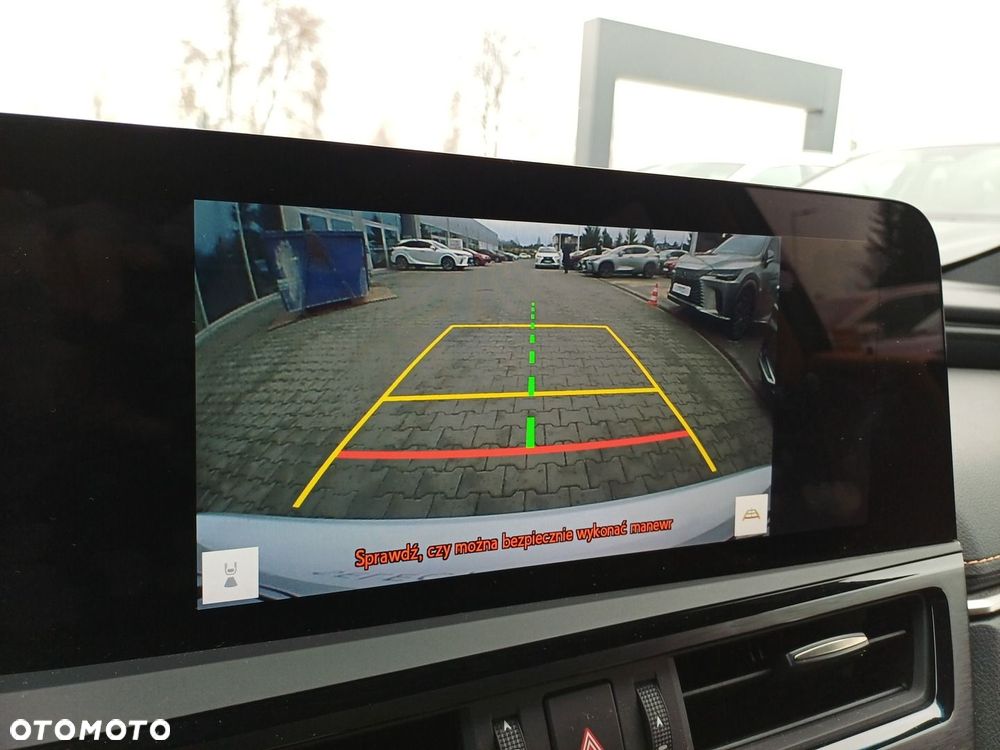 Lexus ES 300h Business Edition - 19