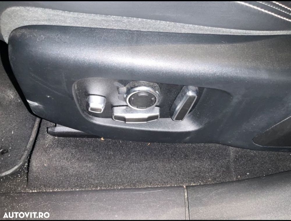 Land Rover Range Rover Velar 2.0 HSE - 16