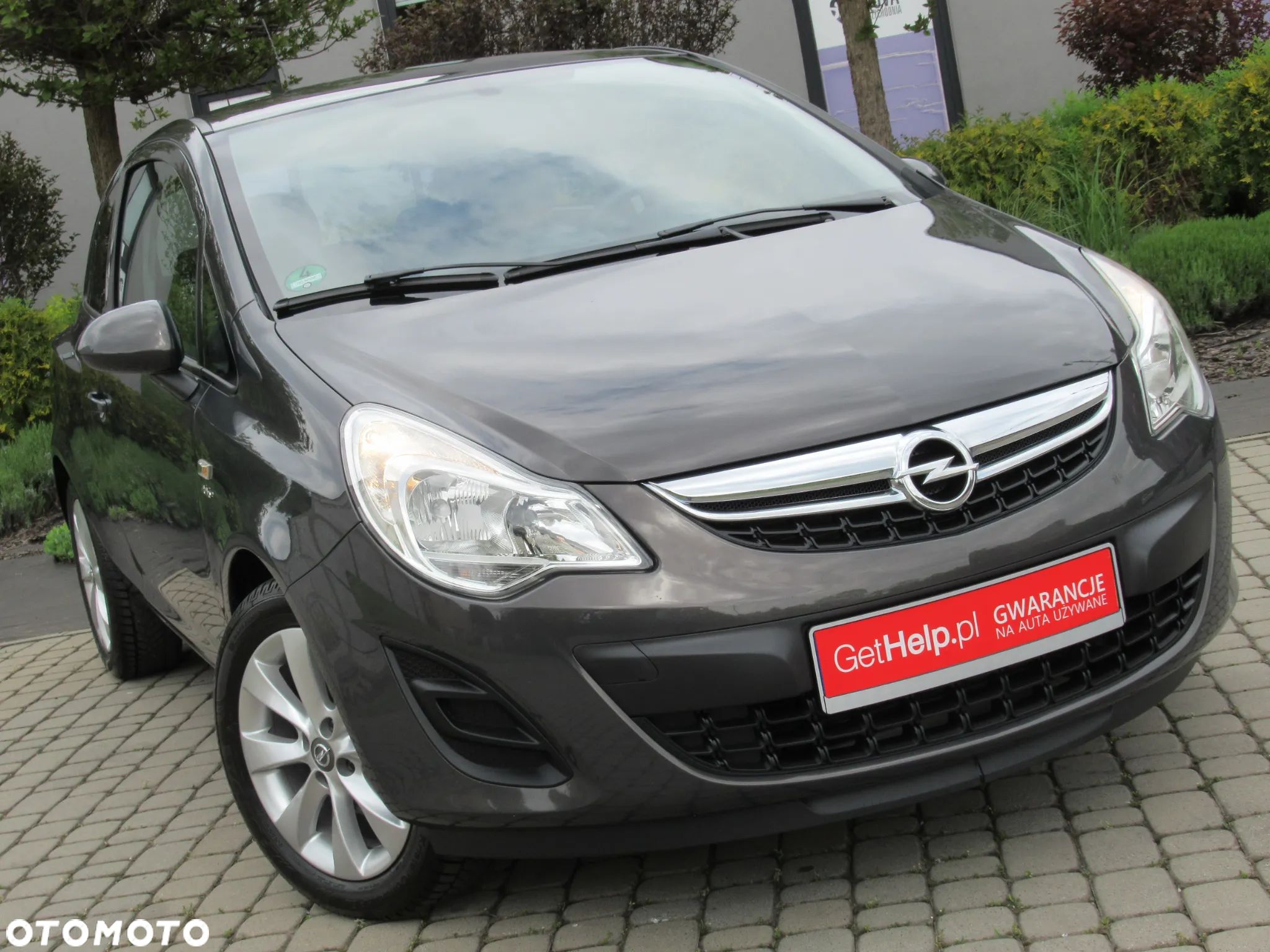 Opel Corsa 1.4 16V Active - 1