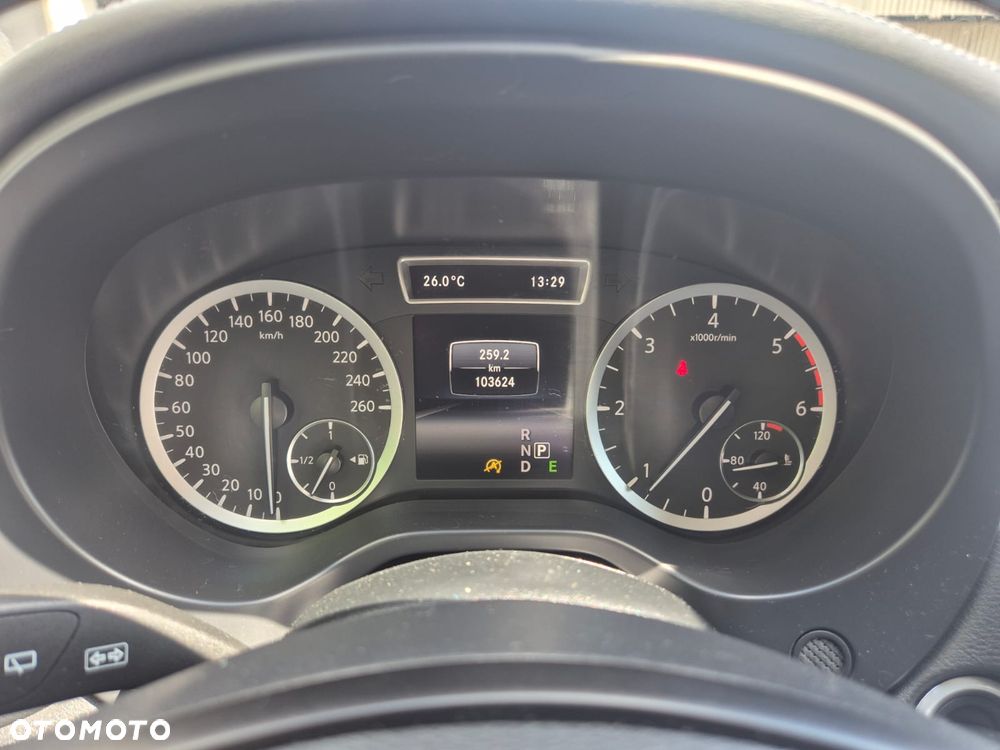 Infiniti Q30 1.5d DCT Premium - 15