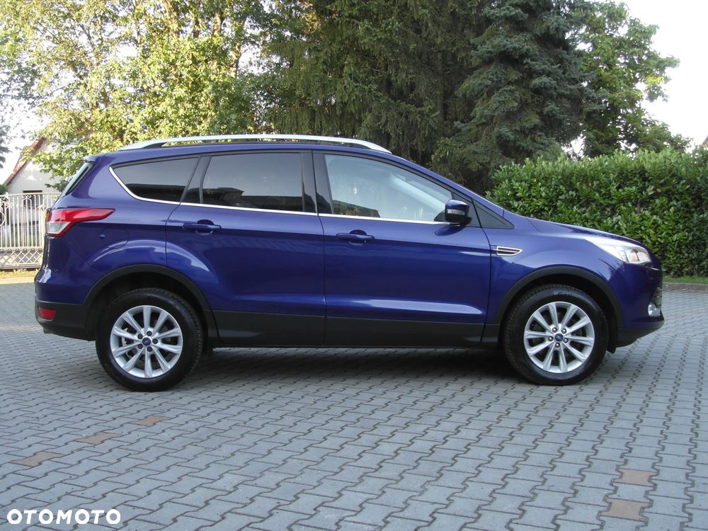Ford Kuga 2.0 TDCi 2x4 Titanium - 11