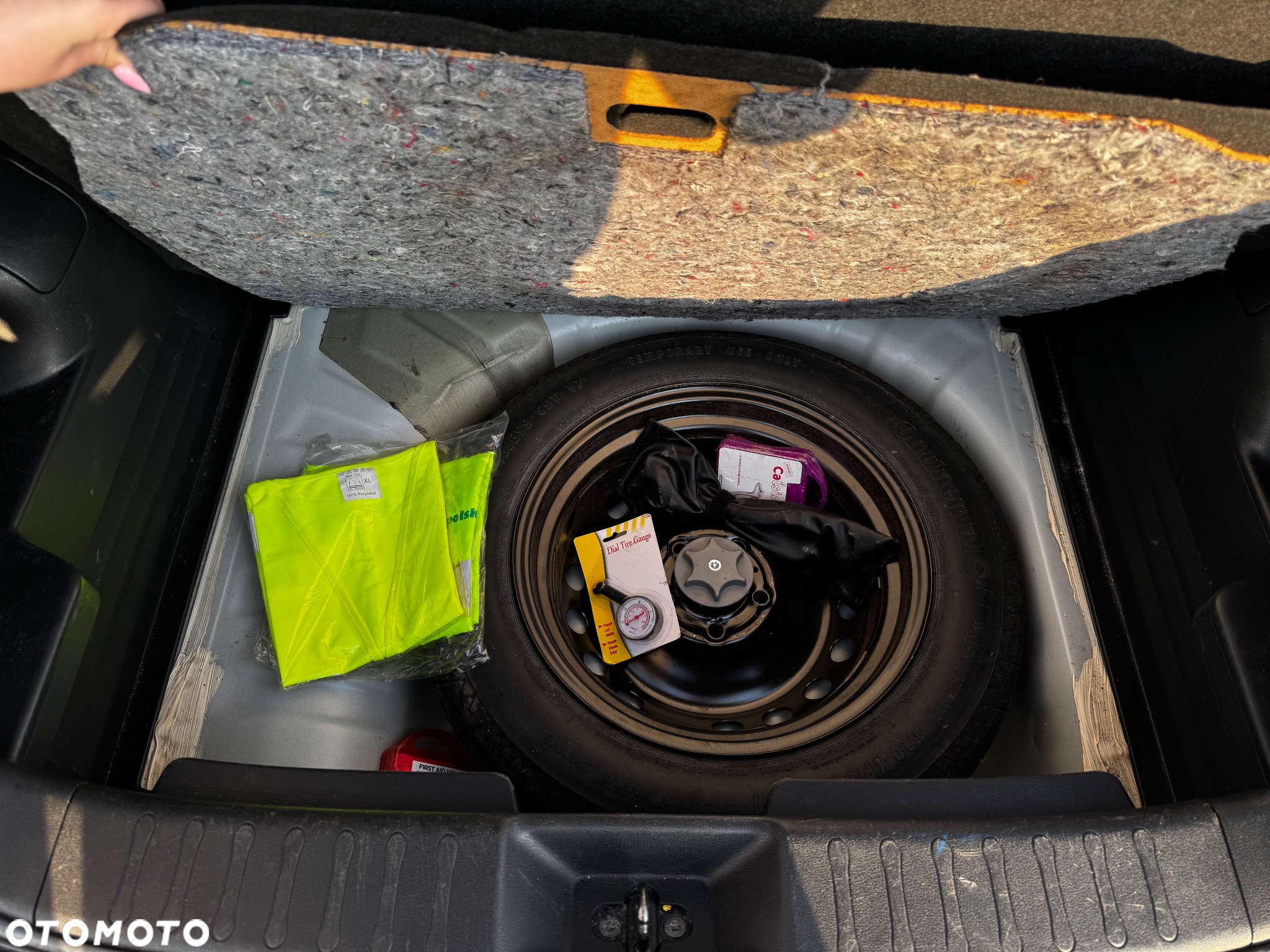 Nissan Juke 1.6 N-Connecta Xtronic EU6 - 28