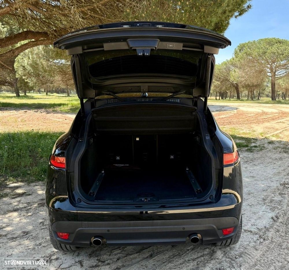 Jaguar F-Pace 25d AWD Aut. R-Sport - 15
