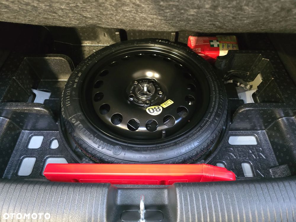 Opel Astra 1.2 T GS Line S&S - 28