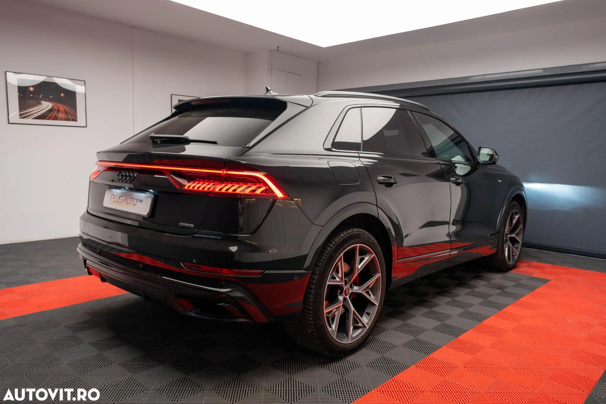 Audi Q8 3.0 55 TFSI quattro Tiptronic MHEV - 32