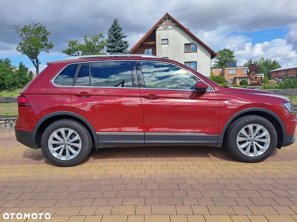 Volkswagen Tiguan - 8