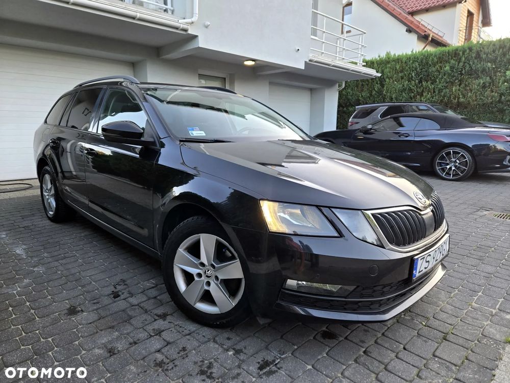 Skoda Octavia 1.4 TSI Ambition DSG - 2