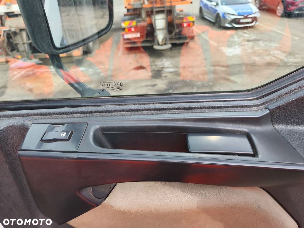 Renault Kerax 370 + Hr - 14