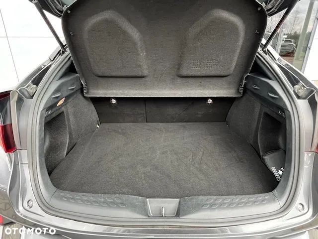 Toyota C-HR 1.8 Hybrid Prestige - 13