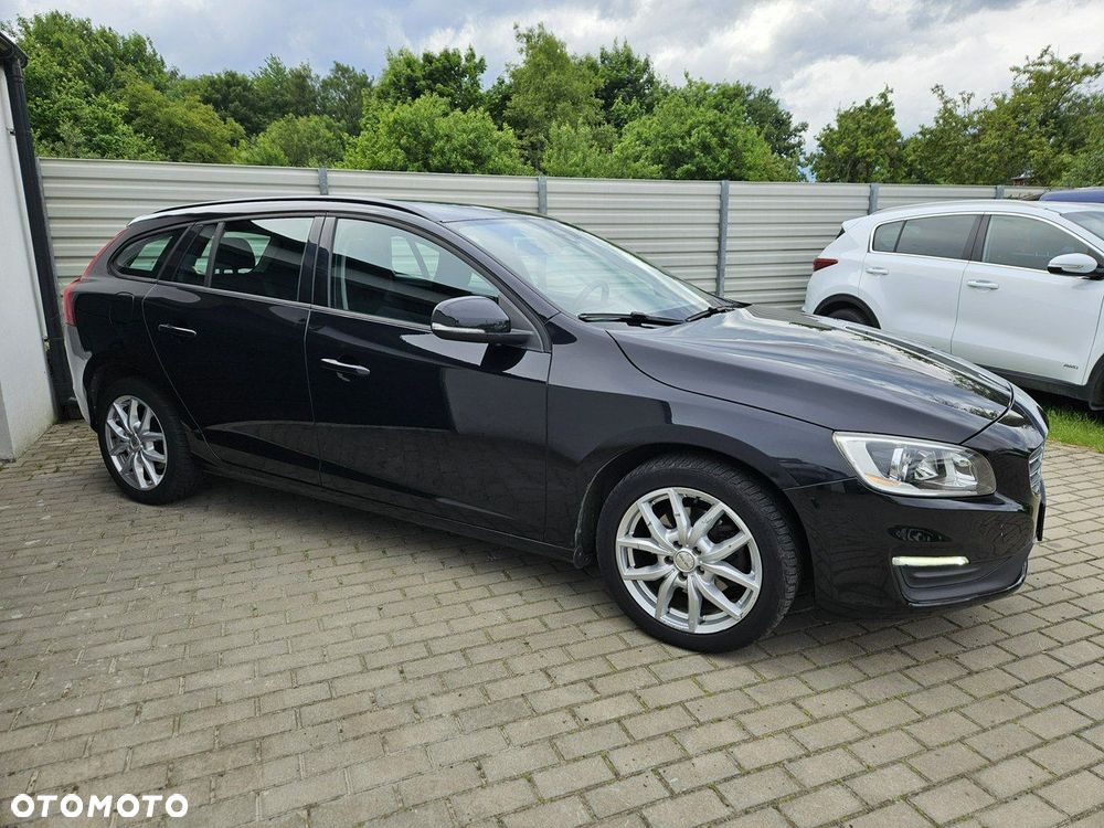 Volvo V60 D2 Kinetic - 19