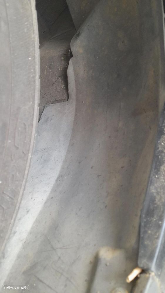 Cava roda frente esquerda AUDI A6 Avant (4B5, C5) - 1