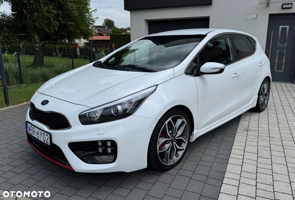 Kia Ceed 1.6 T-GDI GT-Challenge - 11