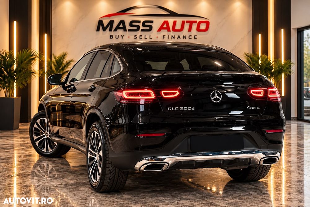 Mercedes-Benz GLC - 7