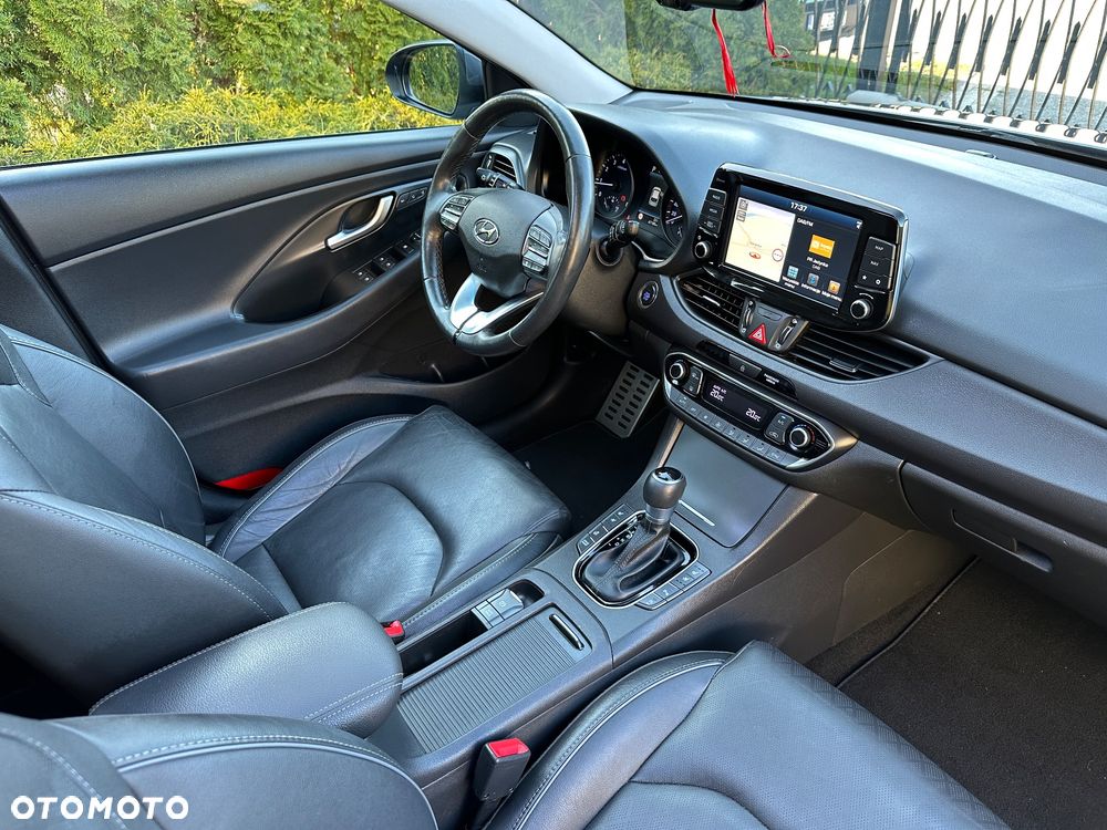 Hyundai i30 1.4 T-GDI DCT Premium - 24