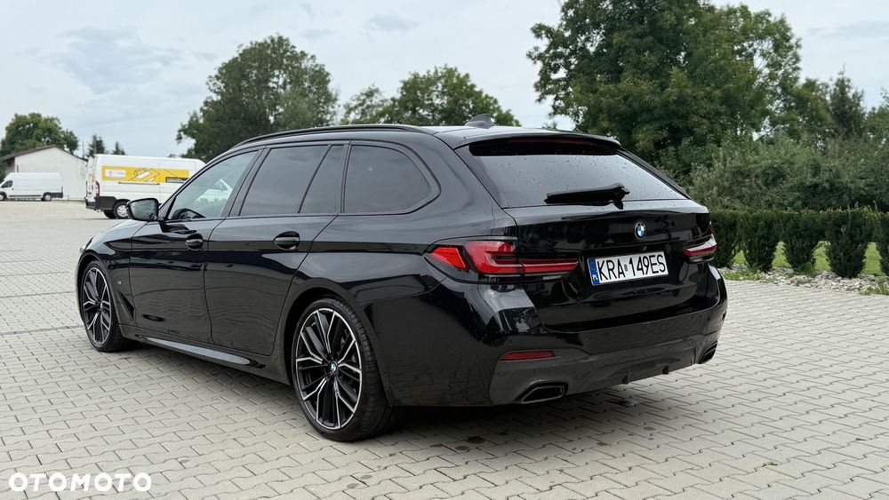 BMW Seria 5 530d Touring M Sport Edition - 14