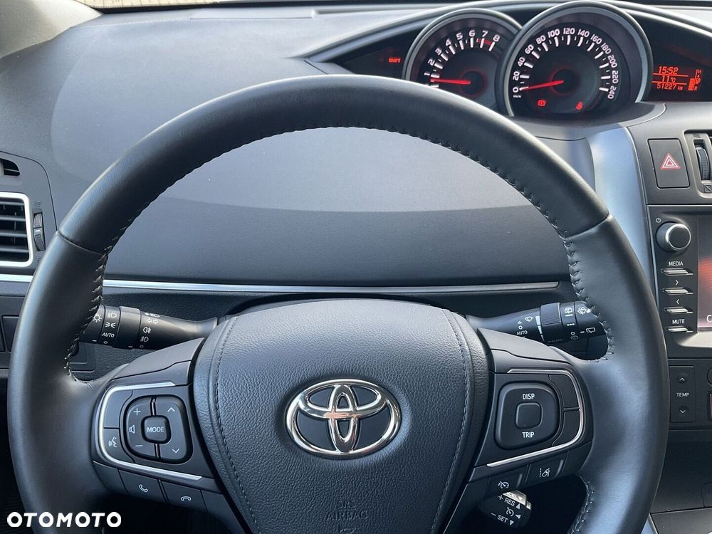 Toyota Verso 1.8 Prestige EU6 - 17