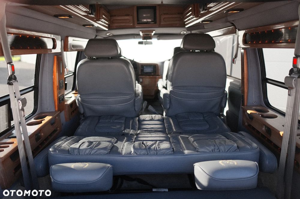 Chevrolet Astro 4.3i V6 - 19