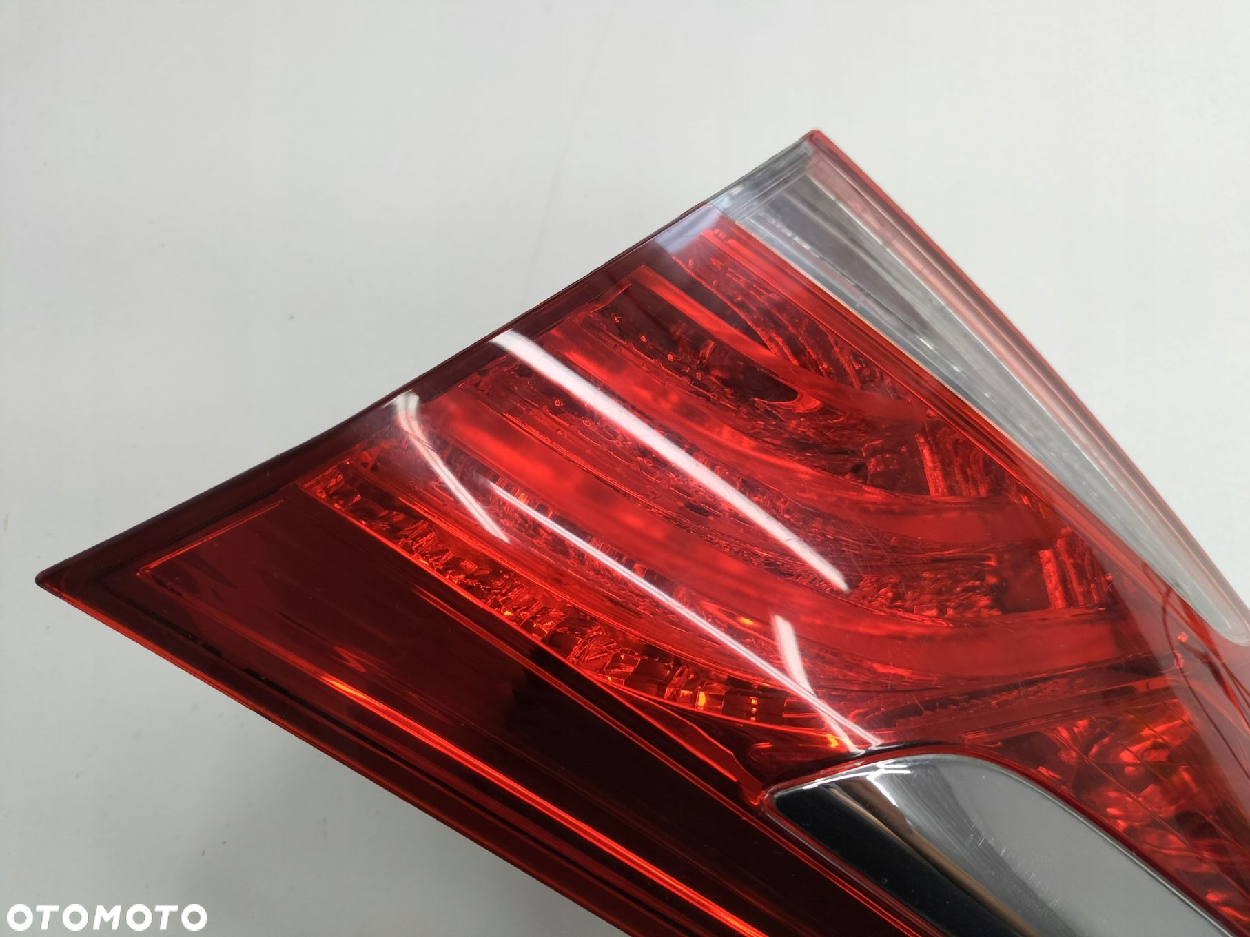 HYUNDAI I40 LED lampa prawa tylna tył w klapę 92404-3Z001 - 3