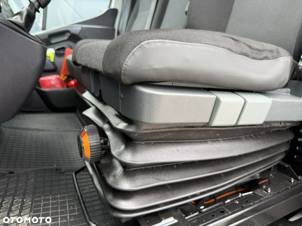 Renault Master - 9