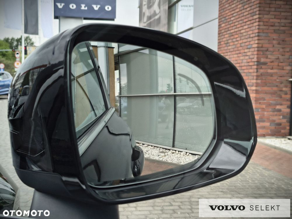 Volvo XC 90 - 35