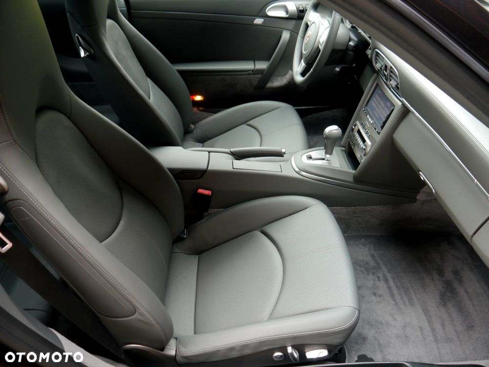 Porsche 911 Turbo Tiptronic S - 37