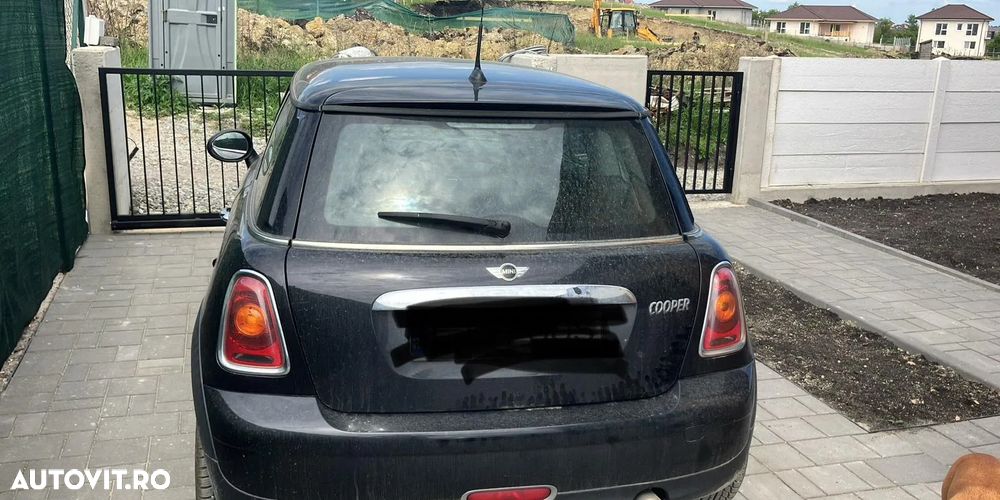 Mini Cooper Standard - 4