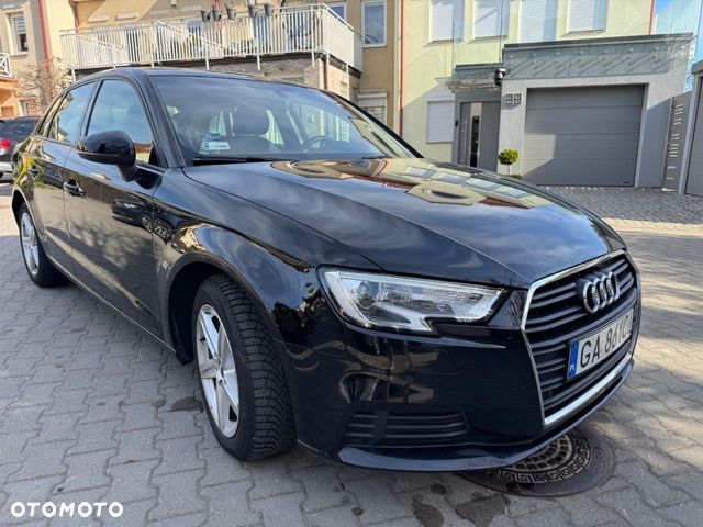 Audi A3 Sportback 1.5 TFSI S tronic - 2
