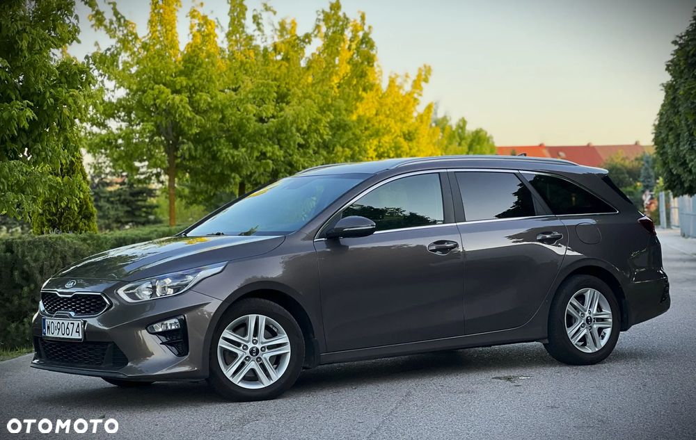 Kia Ceed 1.4 T-GDI DCT OPF Platinum Edition - 15