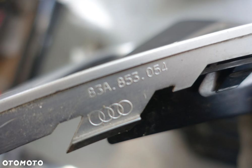 KRATKA ZDERZAKA PRAWA LEWA AUDI Q3 II  18r.- 83A - 5