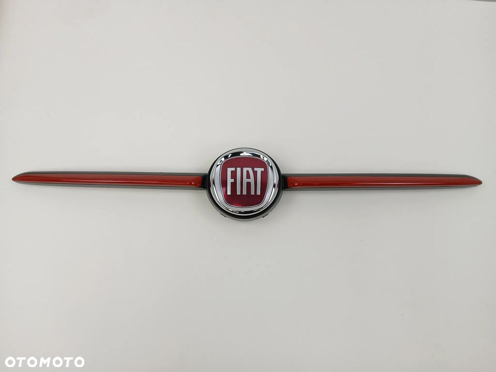 Grill atrapa logo emblemat Fiat 500 RED - 1