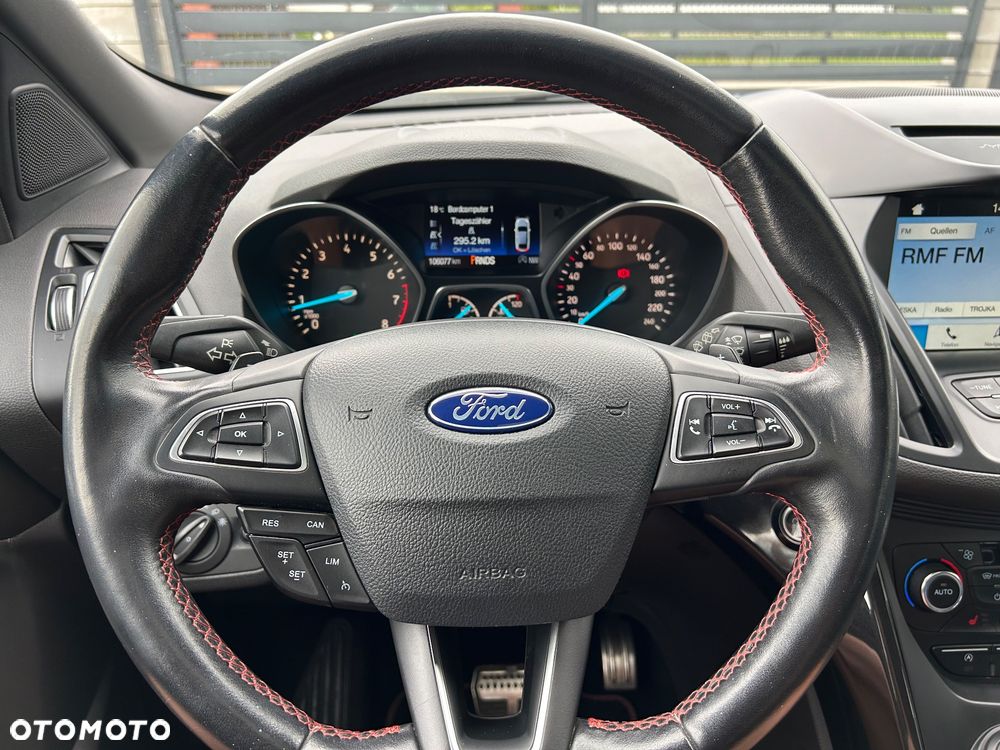 Ford Kuga 1.5 EcoBoost AWD ST-Line ASS - 19