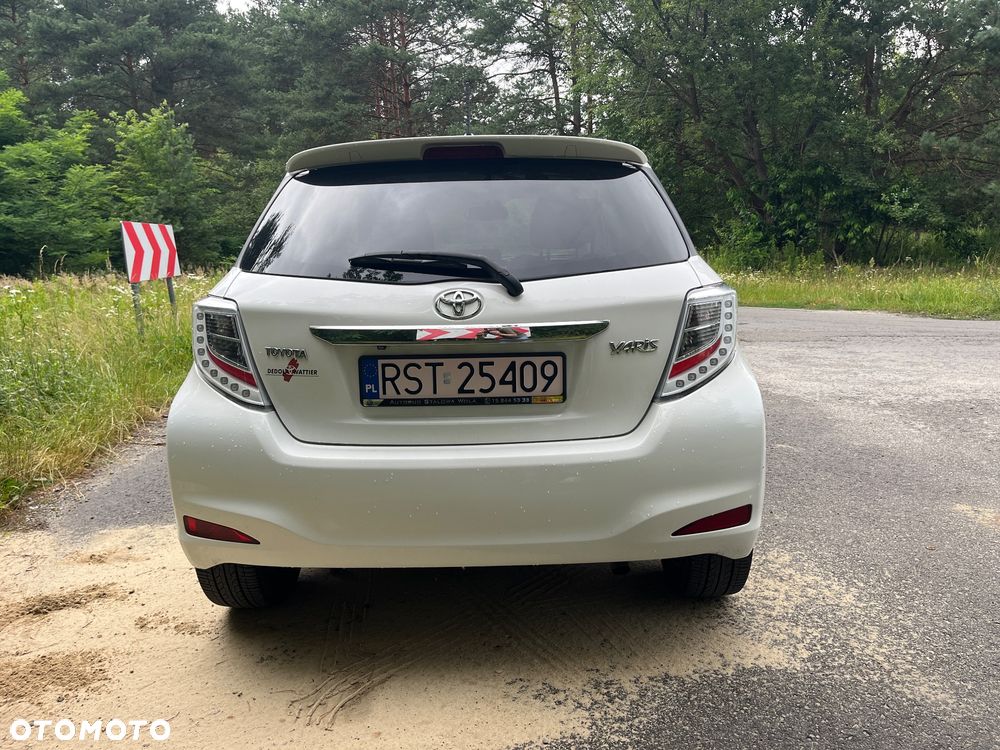 Toyota Yaris 1.33 VVT-i Style - 5