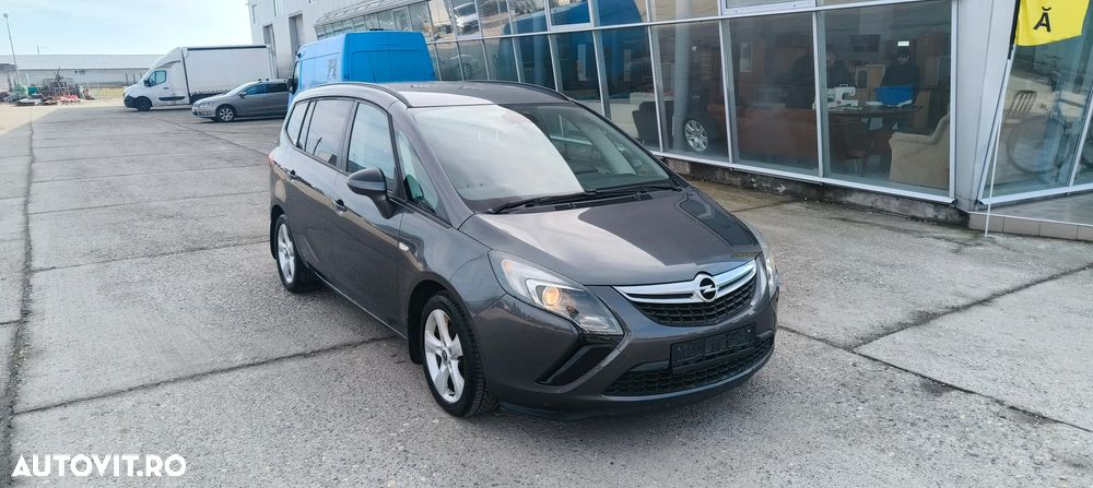 Opel Zafira Tourer 2.0 CDTI Active - 2