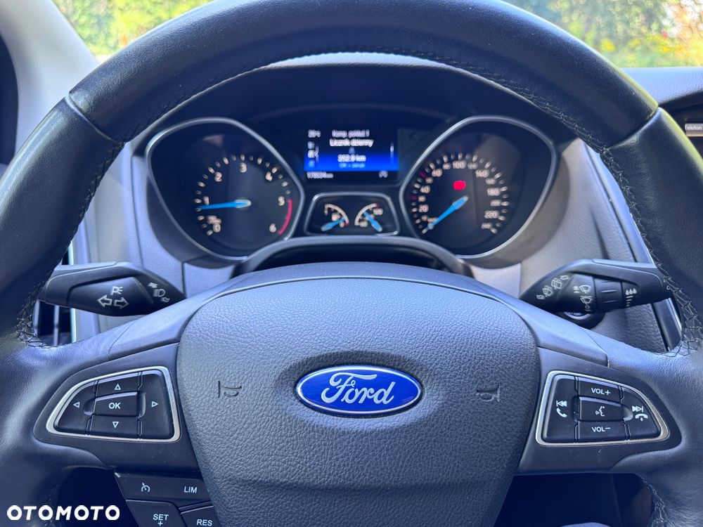 Ford Focus 1.5 TDCi Titanium - 24